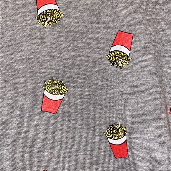 FOREVER 21 Men’s Crewneck - Picture 2 of 3